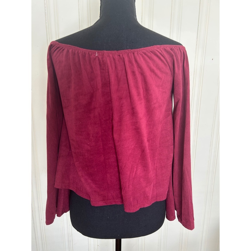 Charlotte Russe S Burgundy Y2K Faux Suede Off Shoulder Boho Peasant FloralTop - Picture 3 of 9